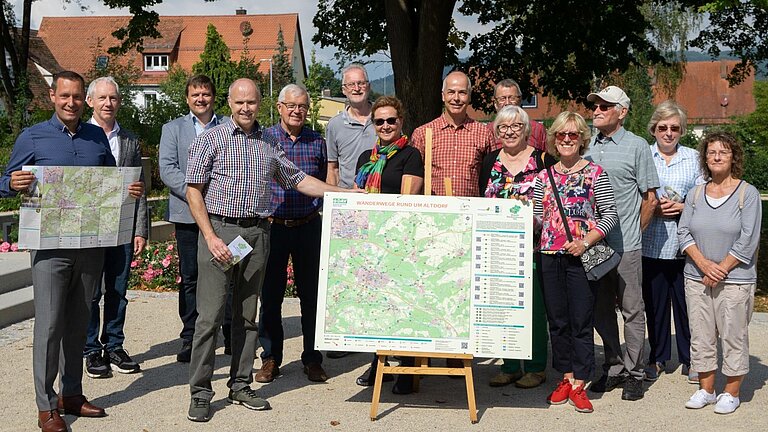 LEADER-Projekt Unterstützung Bürgerengagement: Wandertafeln Altdorfer Wanderwege