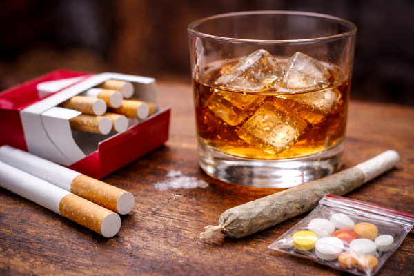 Jugendumfrage zeigt: Früher Konsum von Alkohol und Vapes im Nürnberger Land